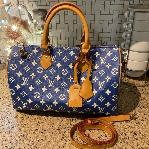 COPY - Inspired P9 Speedy Bandouliere 40 Blue Monogram Gold Hardware - Picture 4 of 15